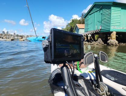 Carbon Sonar Cover - Garmin UHD2 9sv